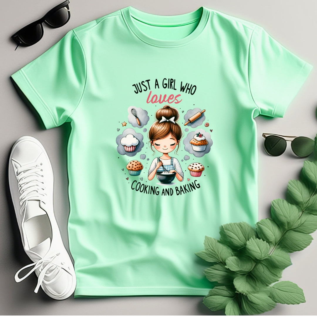 Just a girl Loves Cooking T-Shirt