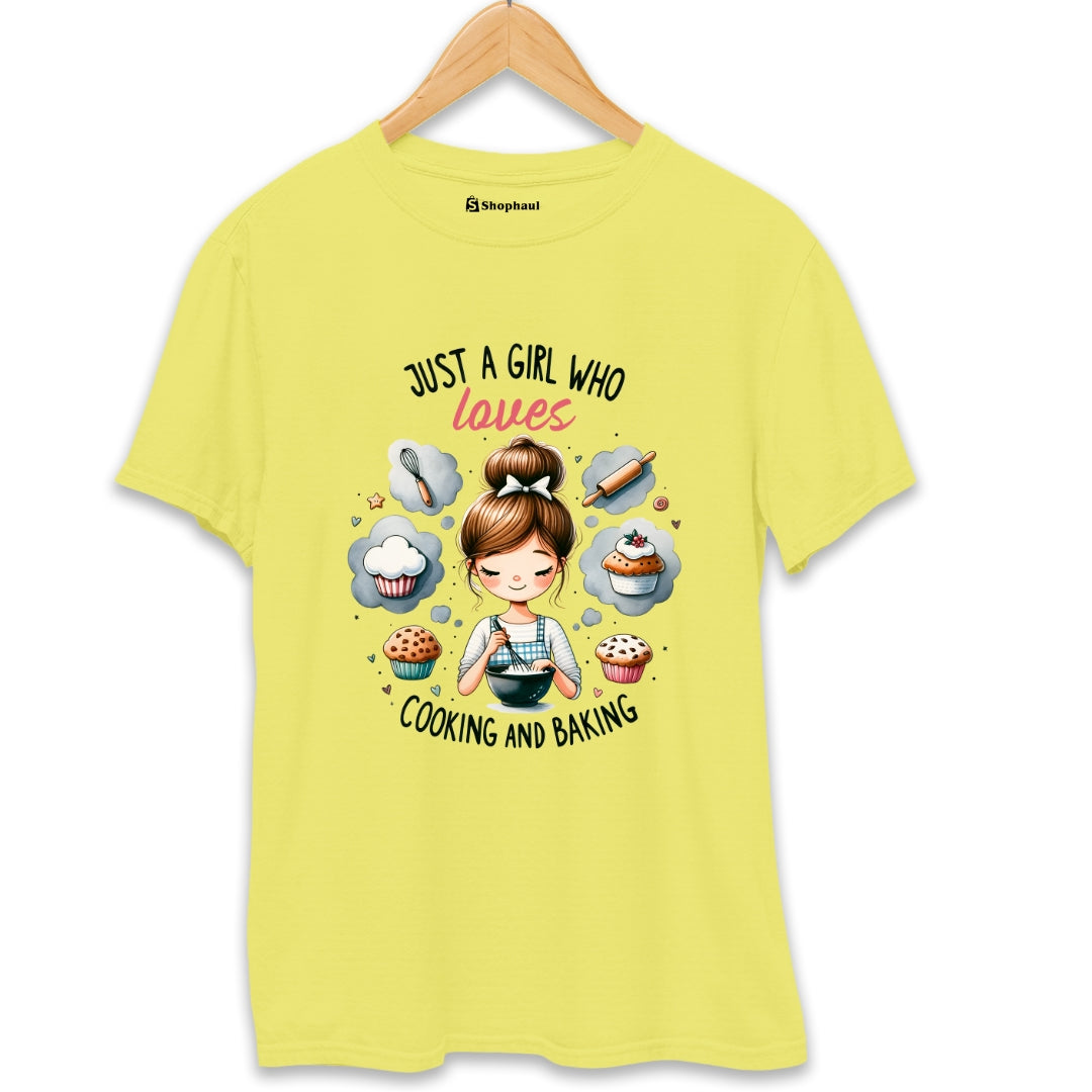 Just a girl Loves Cooking T-Shirt